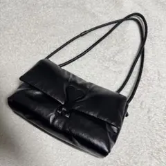 AMI PARIS Voulez Vous ショルダーバッグのサムネイル