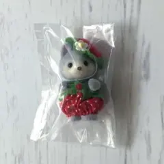 【シルバニア】　いちご　ナーサリールーム　ハスキーの赤ちゃん