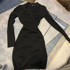 ブラック タイトフィット ワンピース