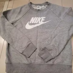 新品NIKE グレー スウェット サイズS
