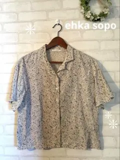 ❇︎ehka sopo 小花柄 開襟シャツ 半袖 ブラウス❇︎のサムネイル