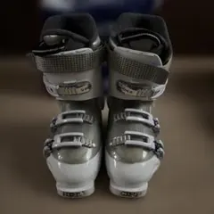 Item thumbnail for item 4409ae09-c621-4f57-84c9-7abe8c186aa1