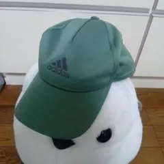 adidas グリーンキャップ ポリエステル素材