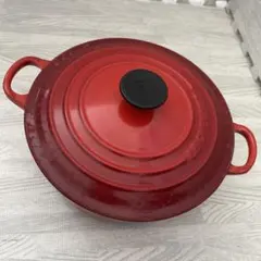 LE CREUSET 両手鍋 レッド　20cmのサムネイル