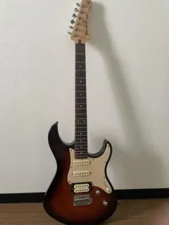 YAMAHA Pacifica 112Vのサムネイル