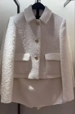 ZARA ブークレショートジャケット ホワイト