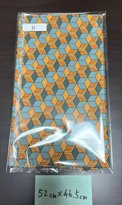 六角形パターン生地 52cm x 46.5cm 新品　　11番