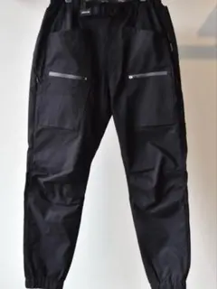 新品】GRAMICCI × and wander ナイロンダブルニーパンツ L - メルカリ