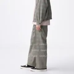 【新品未使用タグ付】ワイドスラックス(チェック)　LIGHT GRAY　GU