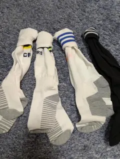 スポーツソックス サッカー 4足セット まとめ売り 白 黒 ボーダー