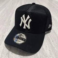 海外限定！NY ヤンキース　キャップ メッシュ キャップ トラッカー