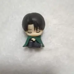 進撃の巨人 ガチャガチャ リヴァイ まとめ売り　ねむらせ隊 進撃の巨人 リヴァイ ガチャガチャ ねむらせ隊 - メルカリ