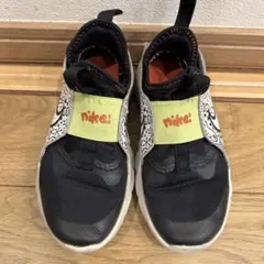 【再値下】NIKE 18cm スリッポン