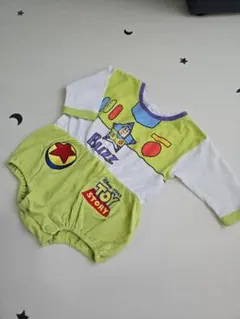 バズ・ライトイヤー ロンパース 80㎝