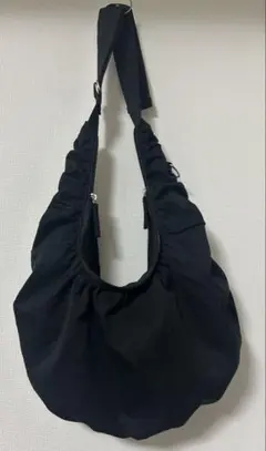 GU ダンプリングバッグ ブラック
