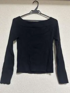 ブラック ニット