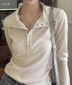 【値下げしました！】ドットボタンミニリブカットトップス