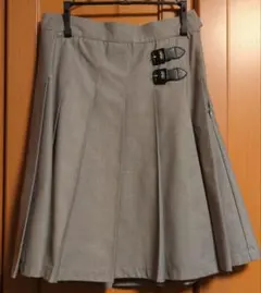 F i.n.t プリーツスカート