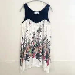 ScoLar スカラー ノースリーブチュニック ミニワンピ 花柄のサムネイル