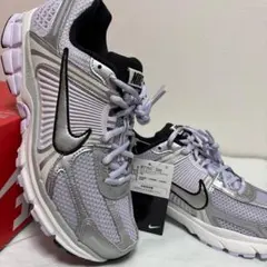 27cm 新品 ナイキ ズーム ボメロ 5 IB7253-500 白 ホワイトのサムネイル