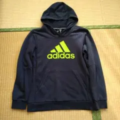 adidas フード付きパーカー J160