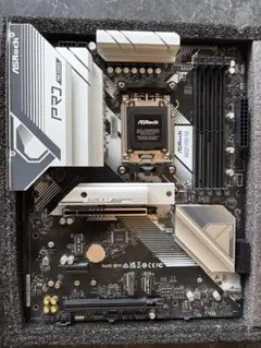 ASRock B650 Pro RSマザーボード AM5のサムネイル
