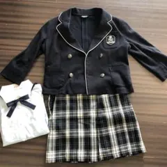 入学式、卒業式　コムサイズムスーツ　女の子
