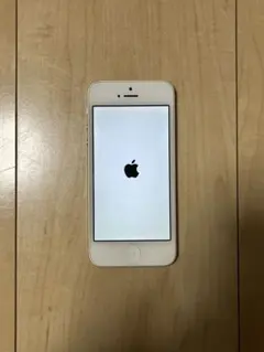 Apple iPhone 5 ホワイト 本体