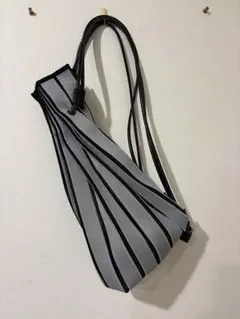 ISSEY MIYAKE/STRIPE KNAPSACK