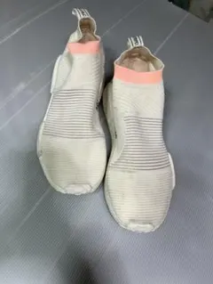 アディダス　adidas オリジナルスニーカー