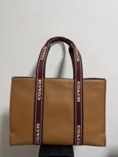 COACH トートバッグ レザー 大容量 ロゴストラップ A4可