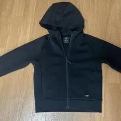 黒 フード付きパーカー 120cm
