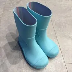 子供長靴水色