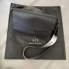 ARMANI EXCHANGE ショルダーバッグ ブラック