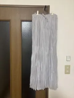 グレー ロングプリーツスカート