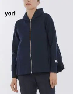 yori ダンボールティアードパーカー ジップアップ フード - メルカリ