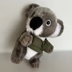 コアラマットレス koala ぬいぐるみ オリーブ色Tシャツのサムネイル