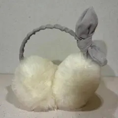 Item thumbnail for item 9317b7b7-dbed-43e5-b4ec-1981549f62de