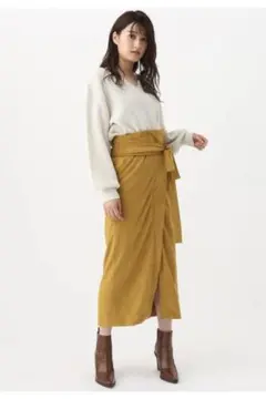 Ungridアングリッド フェイクスウェード スカート イエロー