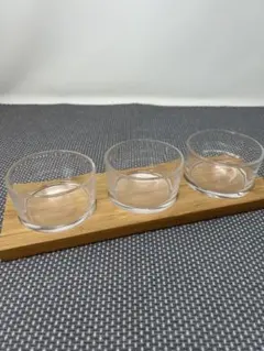 Item thumbnail for item d9bdcb30-8e12-456c-a8c3-2b3875afd6d0