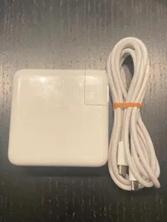 Q7 Apple 純正品 ACアダプタ USB-C 61W A1947