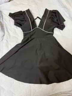 SHEIN ワンピース水着 ブラック パフスリーブのサムネイル