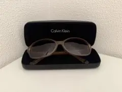 Calvin Klein サングラス ブラウンのサムネイル