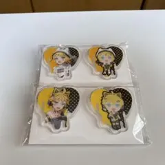 RT 130981専用タイトーくじ　桜ミク鏡音リン鏡音レンクリアバッチ2個セット