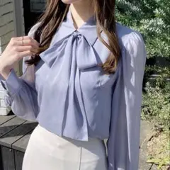 【新品タグ付き】INGNI 春夏 シアーボウタイブラウス ブルーグレー Mサイズ