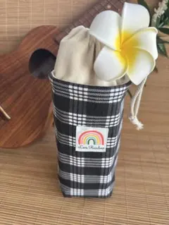 ハワイアン☆ペットボトルホルダー　パラカ　black