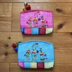 花刺繍ポーチ 青とピンク 2個セット　韓国