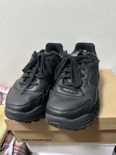 UGG ブラック スニーカー