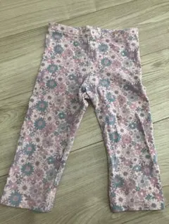 【即日発送】レギンスパンツ　七分丈　100㎝　花柄　ボトムス　ズボン