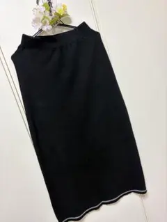 ロデオクラウンズ　黒スカート